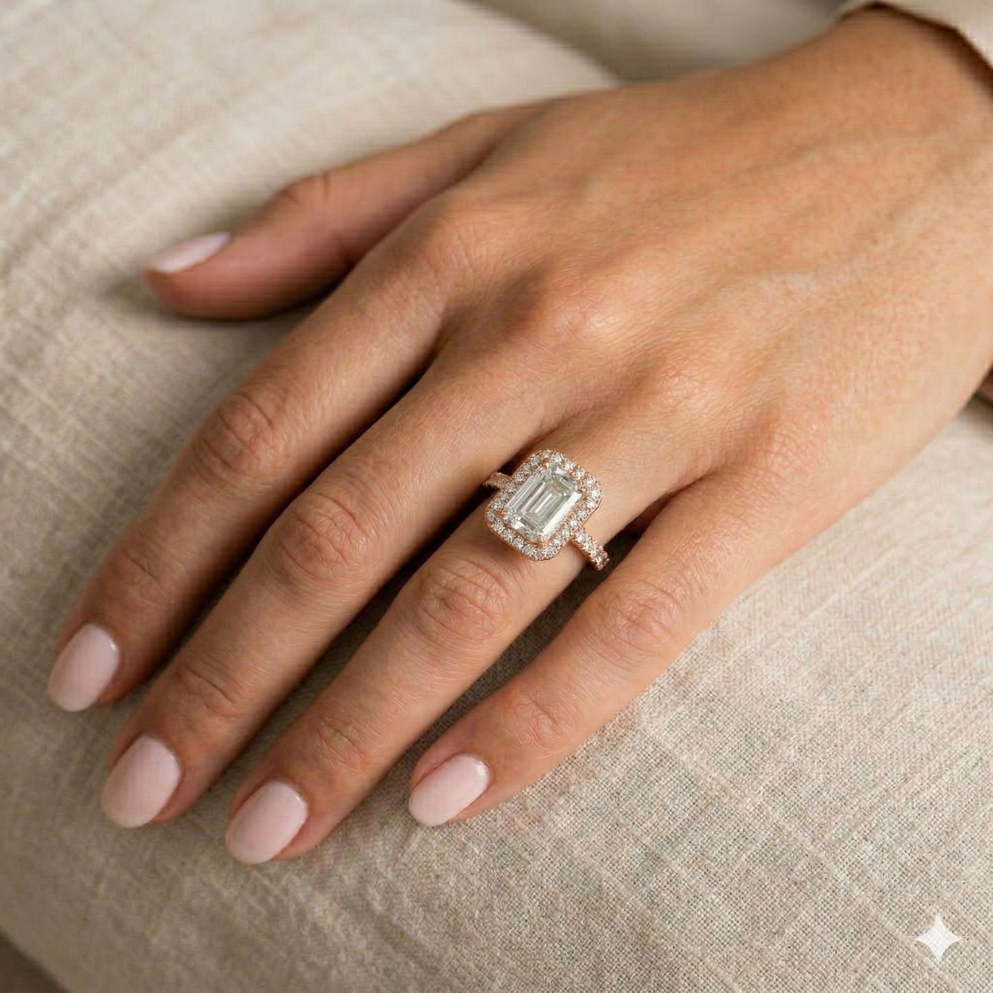 1.00 Carat Emerald Center Halo Diamond Ring (1.66 CTW)